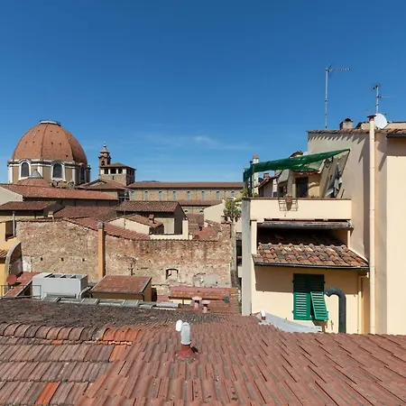 Damasco Penthouse With Terrace Near The Duomo * Florence