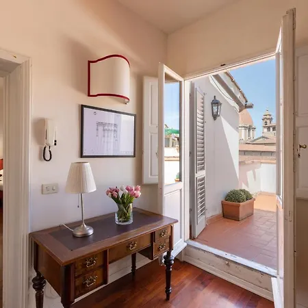 Damasco Penthouse With Terrace Near The Duomo Apartment
