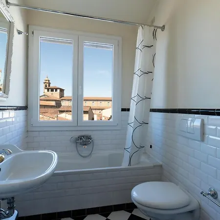 Apartment Damasco Penthouse With Terrace Near The Duomo *