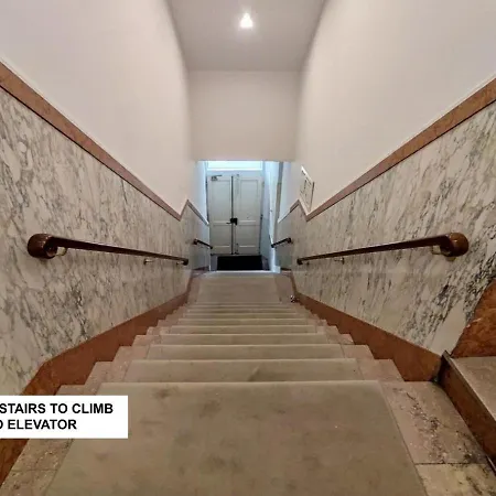 Damasco Penthouse With Terrace Near The Duomo * Florence